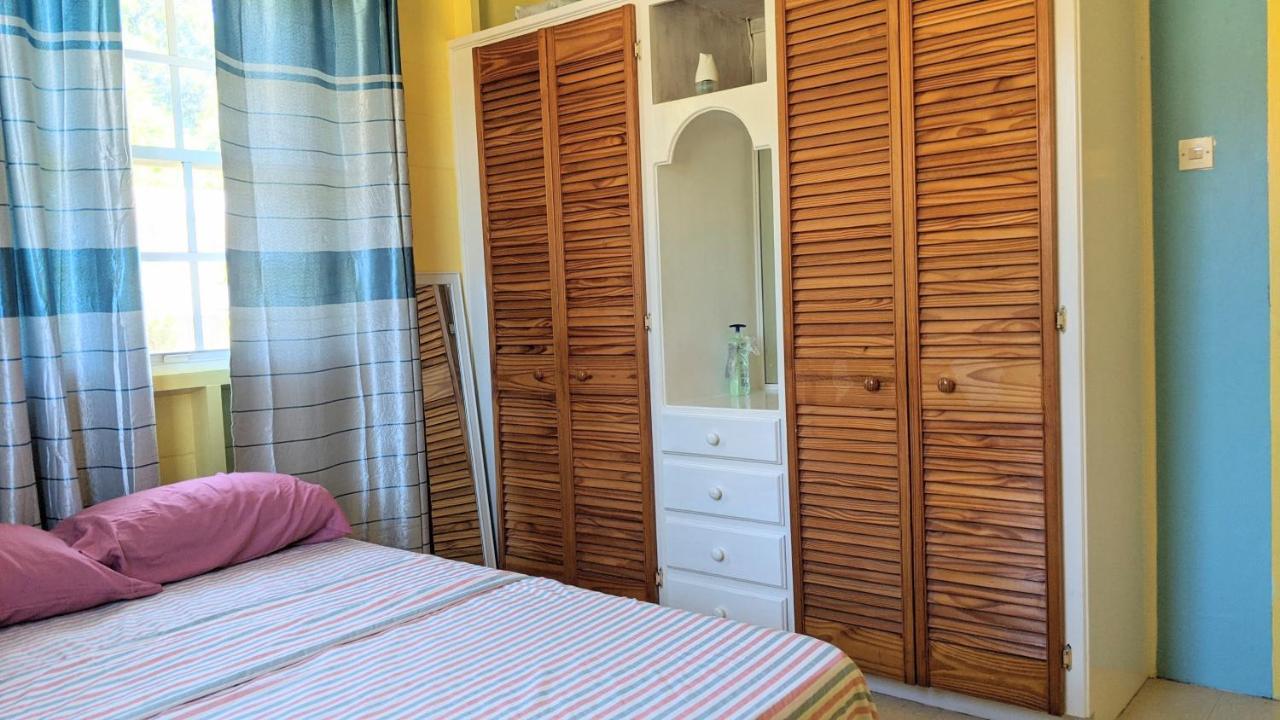 T.Cole'S Holiday Rental Saint James Bagian luar foto