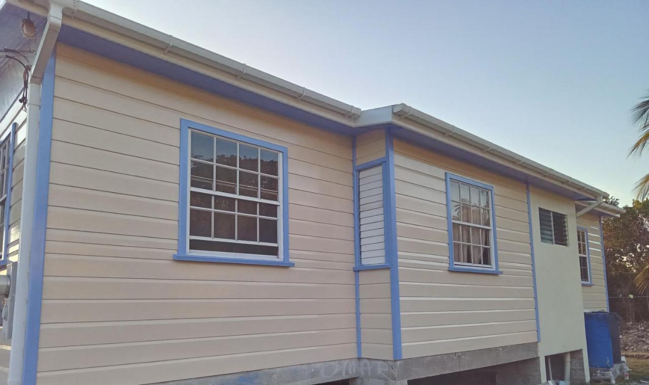 T.Cole'S Holiday Rental Saint James Bagian luar foto