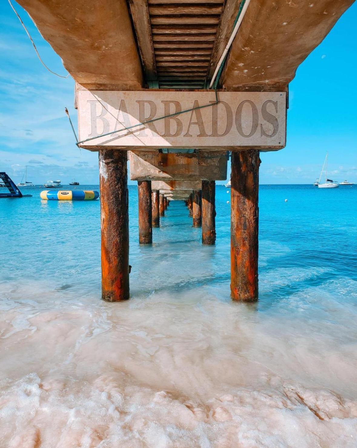 T.Cole'S Holiday Rental Saint James Bagian luar foto